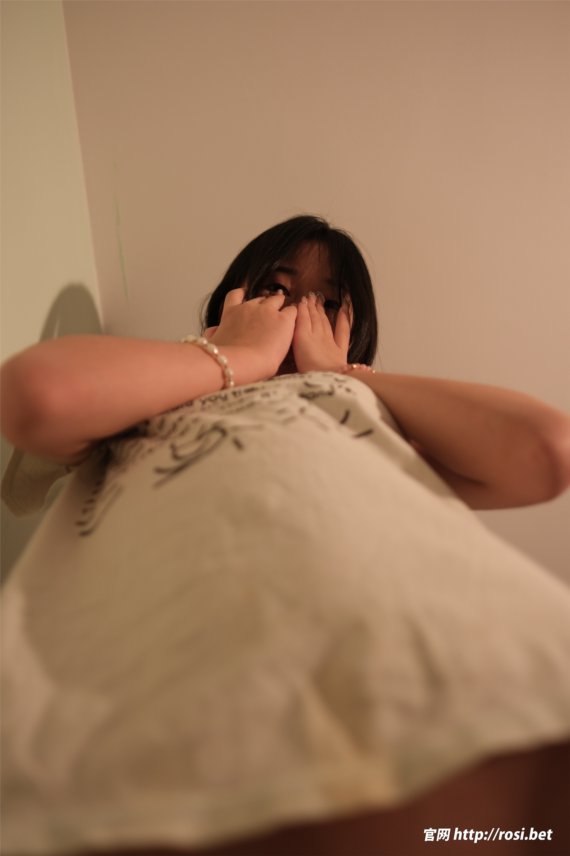 ROSI写真 2024.10.16 NO.4699